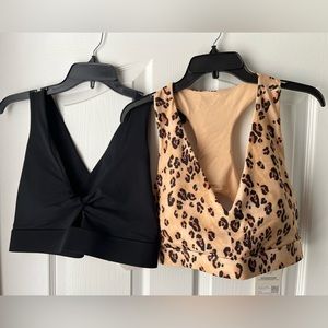 Two for the cheaper price of one. Two sport bras from Fabletics.